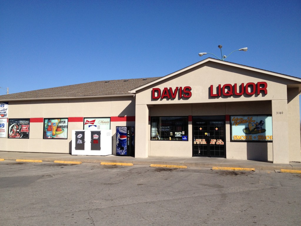 KDL Davis Liquor Outlet